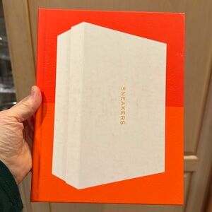 Sneakers coffee table Book
